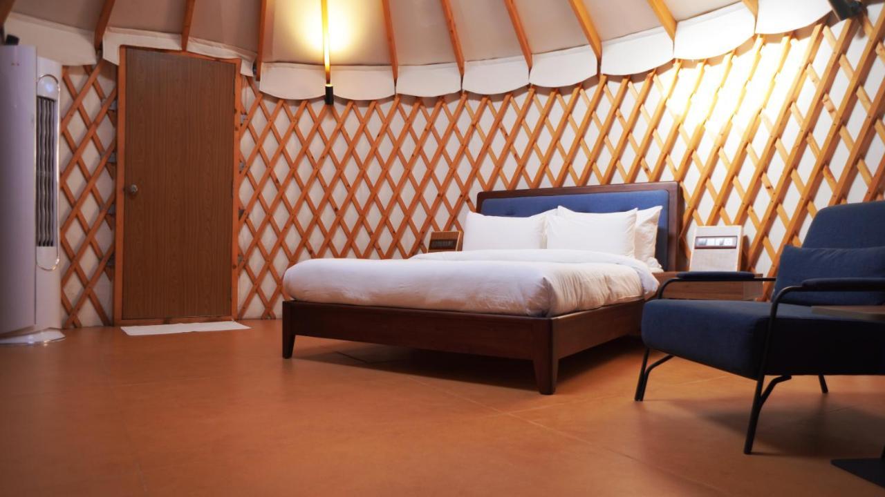 Shanti Resorts Valsad Eksteriør bilde