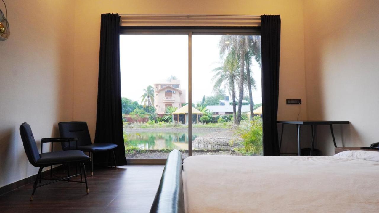 Shanti Resorts Valsad Eksteriør bilde